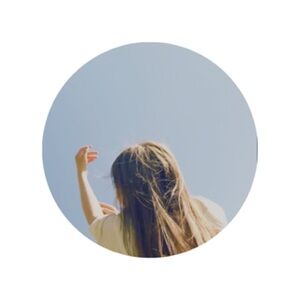 Meet your Posher, Hilary